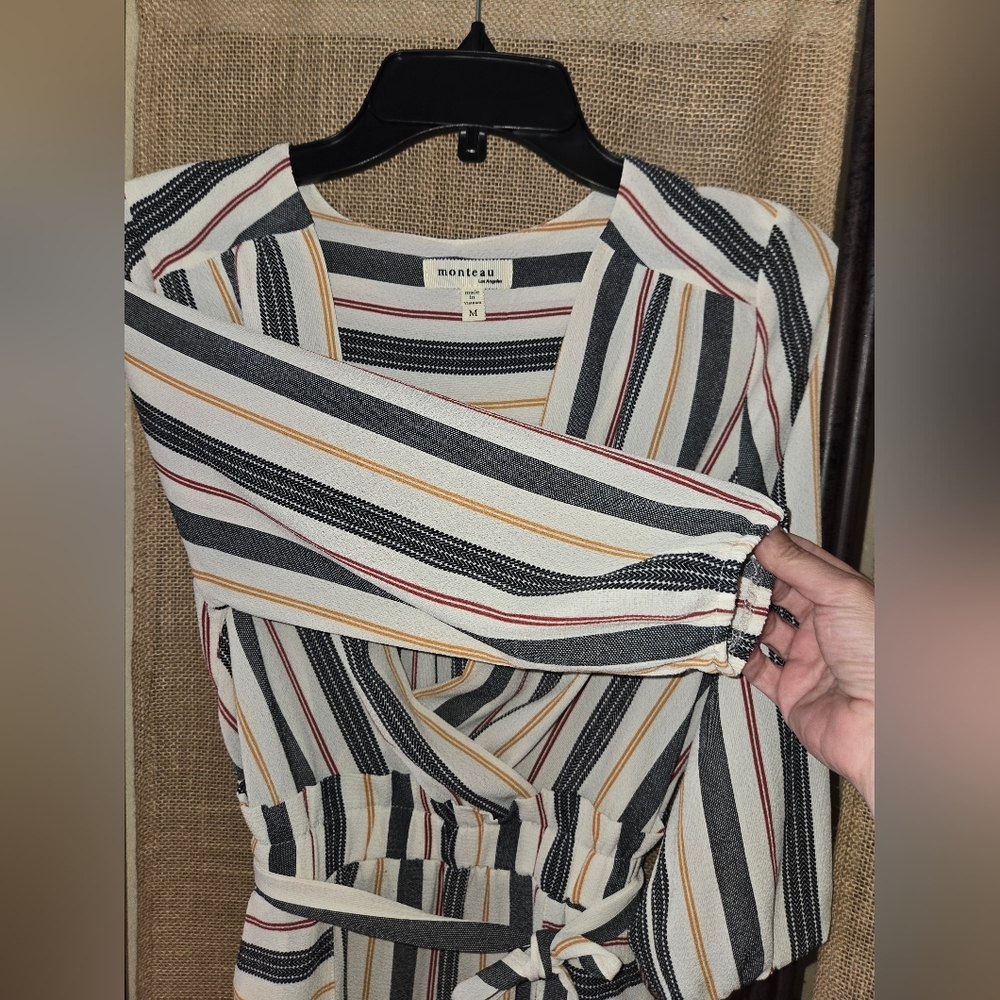 NWOT Women's Monteau Striped Wrap Dress with Belt And Pockets Size Medium - Picture 5 of 11